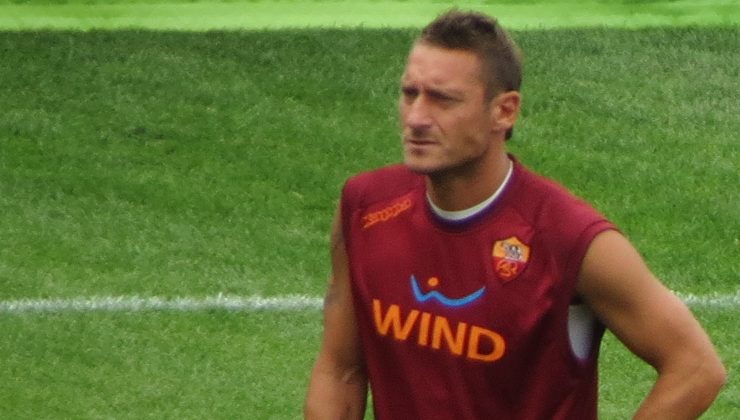 Francesco Totti Riscaldamento Foto web, Internews1908.it