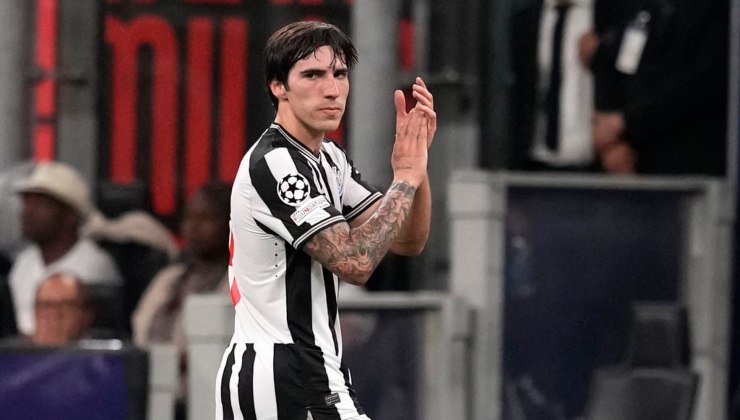 Sandro Tonali applauso Foto web, Internews1908.it